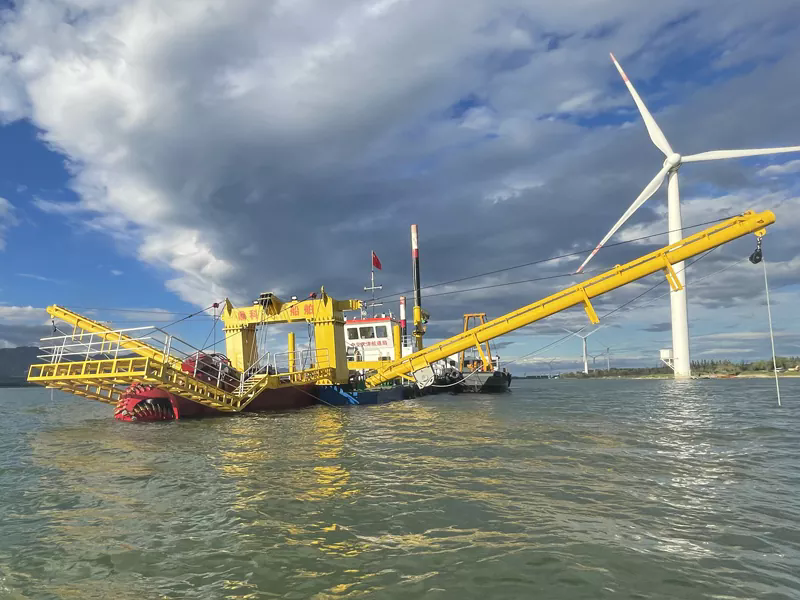 Hoe verbetert een havenbaggerschip de havenefficiëntie en vermindert het de operationele risico's?