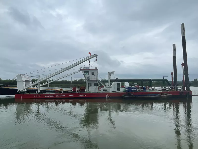 Hoe werkt een goudbaggerschip?